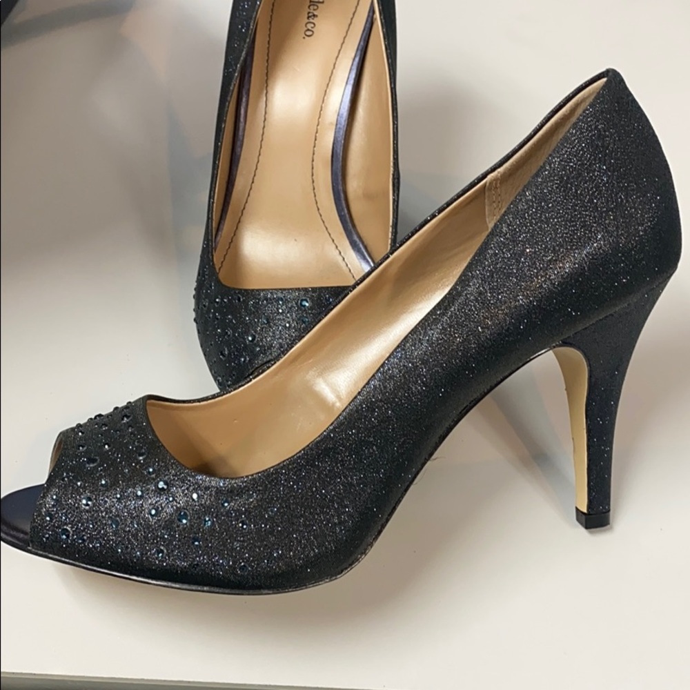 Style & Co navy sparkle peep toe heels. 8W